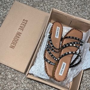 Steve Madden sandals